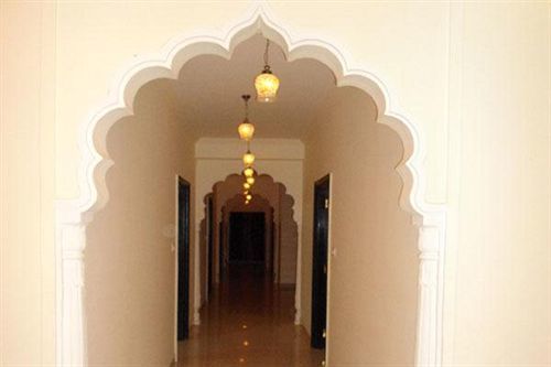Hotel Malak Mahal Palace Τζαϊπούρ Εξωτερικό φωτογραφία